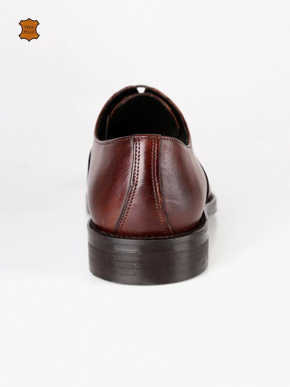 Leather brogues with laces