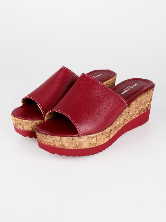 Leather slippers with wedge