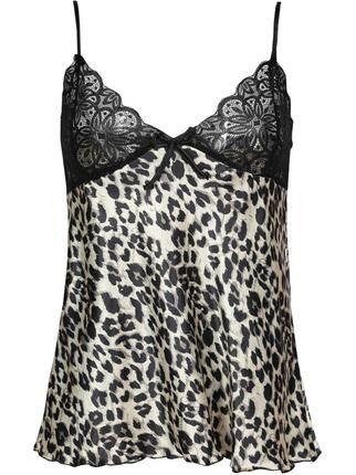 Leopard print undershirt with lace