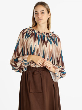 Lightweight women's blouse with print