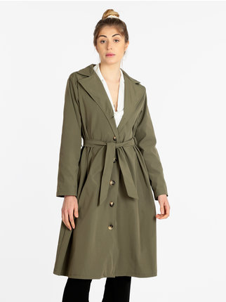 Lightweight women's trench coat with belt