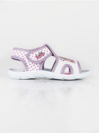 Little girl sandals in fabric with tear