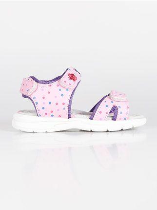 Little girl sandals with tears