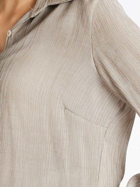 Long-sleeved blouse