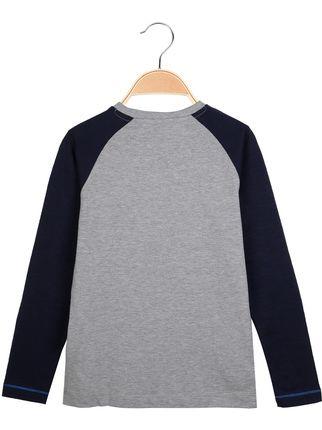 Long-sleeved crew-neck sweater with designs