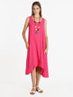 Long woman sleeveless dress with colored necklace