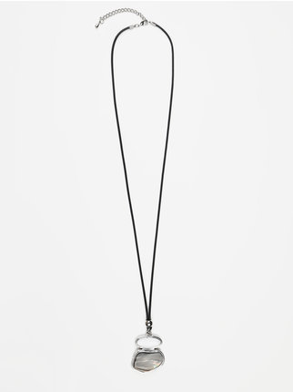 Long women's necklace with pendant