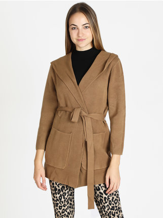 Manteau femme en tricot avec capuche et ceinture