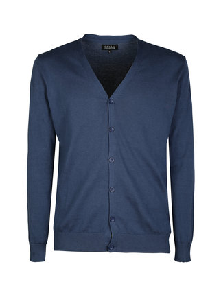 Men's cardigan with buttons