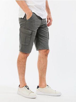 Men's cotton Bermuda shorts with large pockets