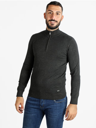 Men's half-zip knitted sweater