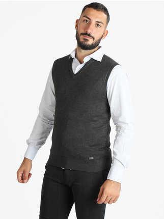 Men's sleeveless knitted vest