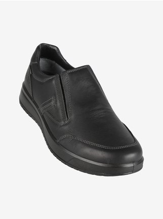 Men's slip-on leather shoes