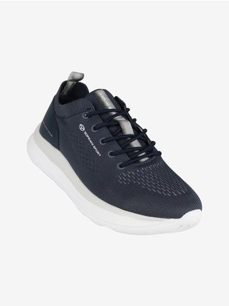 Men's sports shoes in fabric