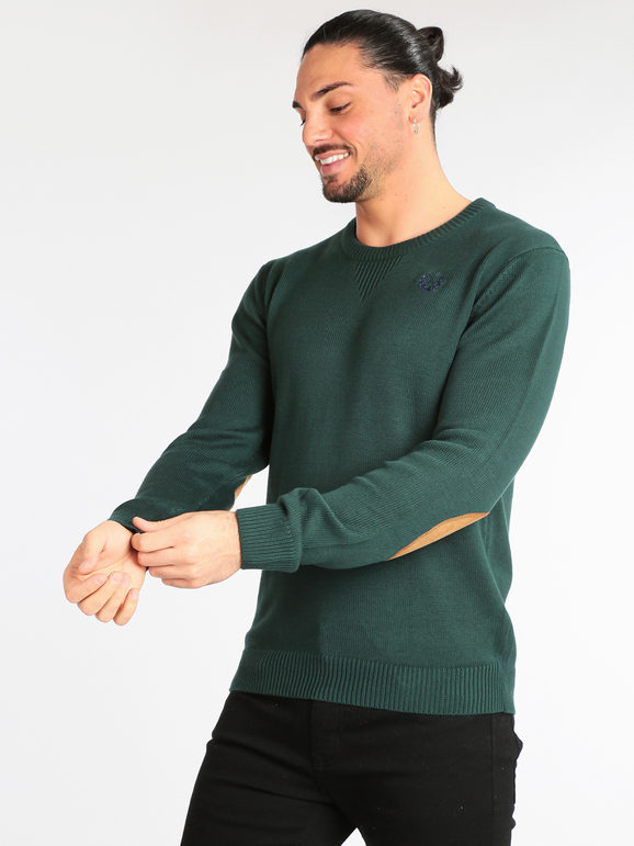 Men's sweater with patches