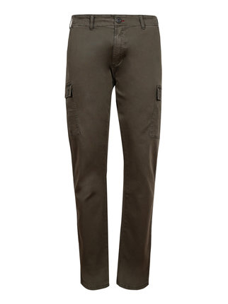 Men's trousers with large pockets