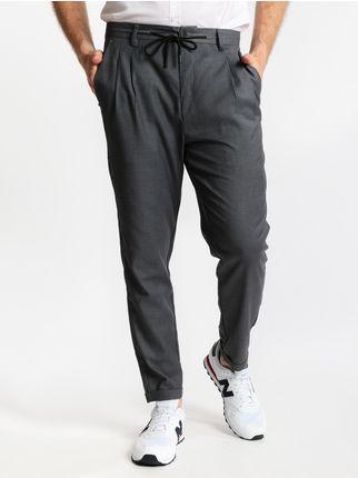 Men's trousers with turn-up and pleats