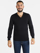 Men's V-neck knitted sweater