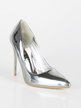 Metallic decolletè with stiletto heel