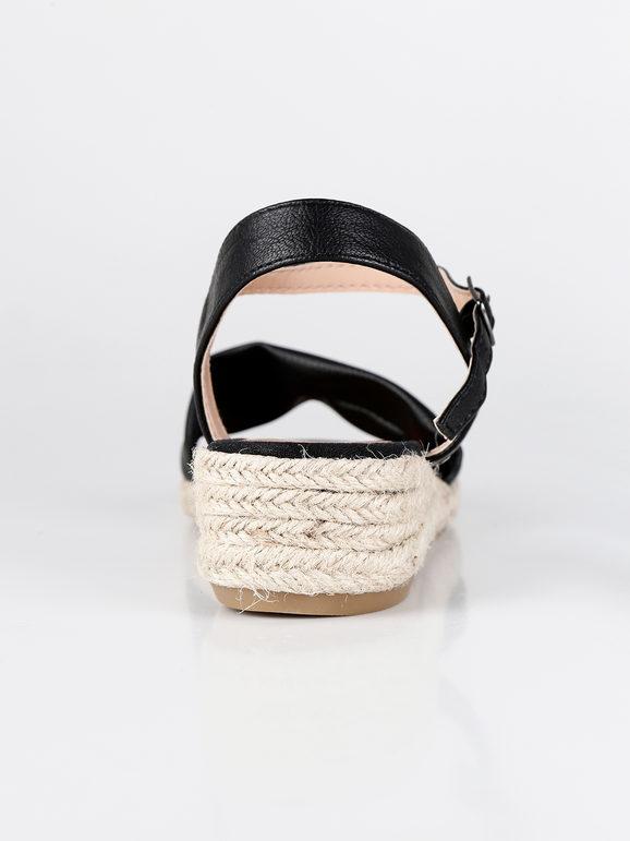 Open sandals with rope wedge