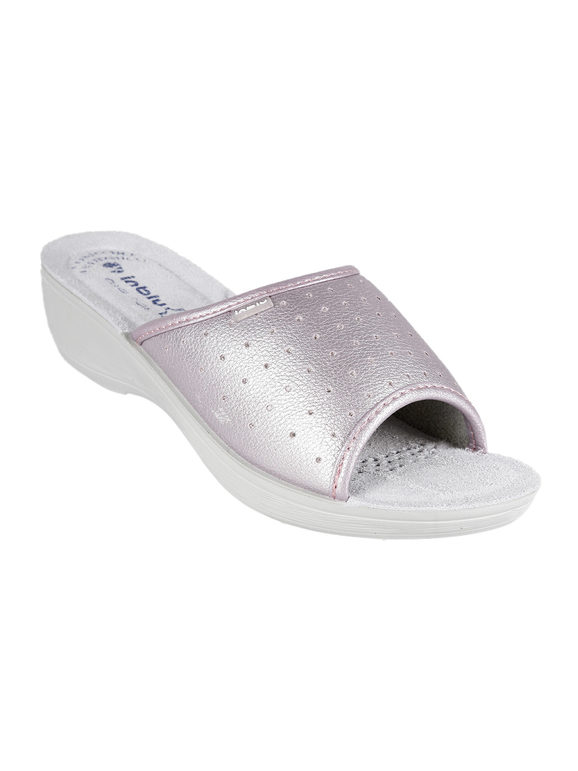 Open women's sanitary slippers
