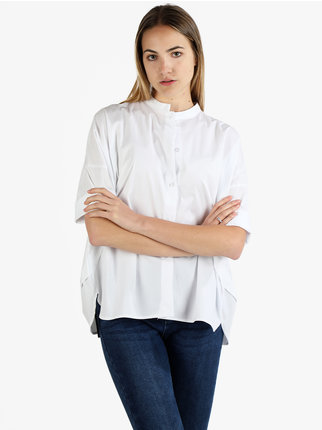 Oversized women's shirt with mandarin collar
