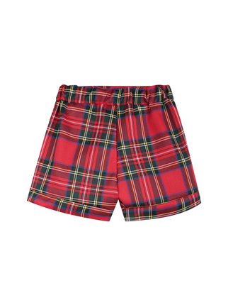 Pantalones cortos escoceses para niñas.
