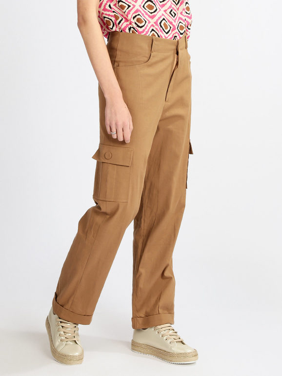 Pantaloni in lino da donna con tasconi