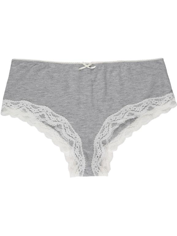 Panty with lace inserts