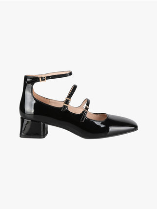 Patent leather pumps with straps for women