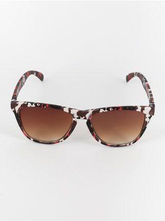 Patterned sunglasses