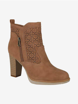 Perforated women's ankle boots with wide heel