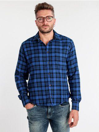 Plaid shirt with blue pocket