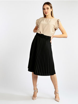 Pleated midi skirt with belt