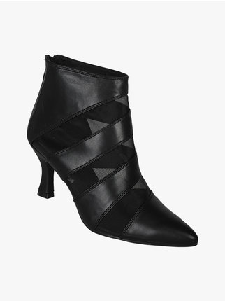Pointed women's ankle boots with mesh detail