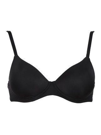 Preformed bra with graduated cups 1556 
