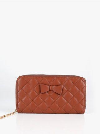 Quilted wallet with bow