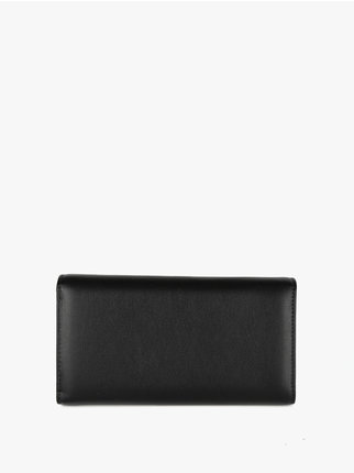 Rectangular wallet with button