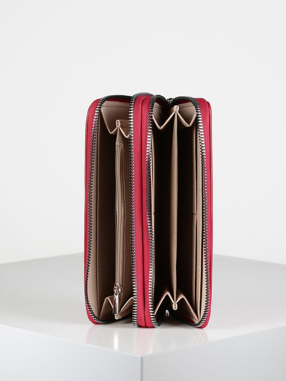 Rectangular women's wallet with cuff