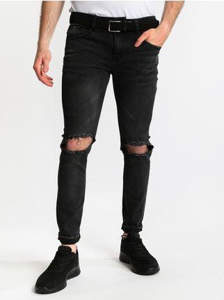Ripped black skinny jeans
