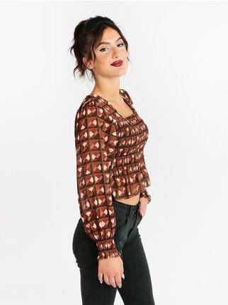 Shirt with puff sleeves