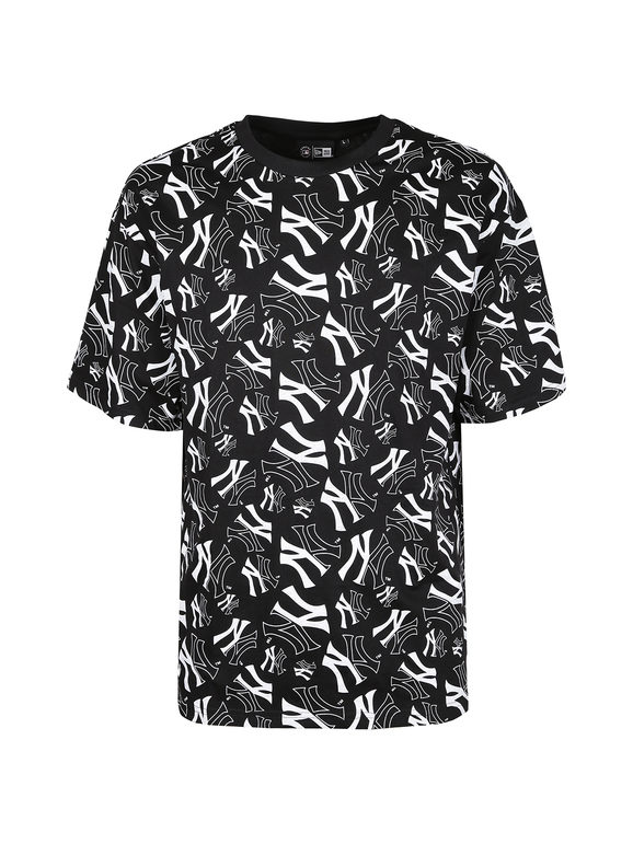 Short sleeve men's t-shirt with prints