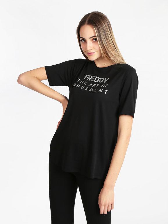 Short sleeve T-shirt with writing