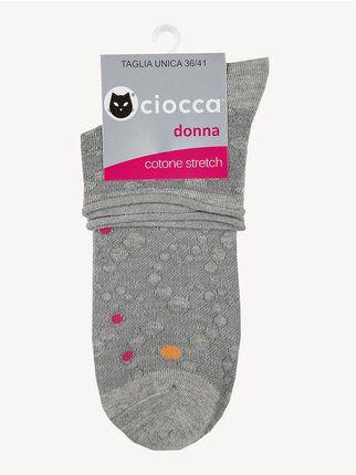 Short socks with raw cut polka dots