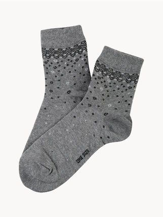Short women's cotton socks