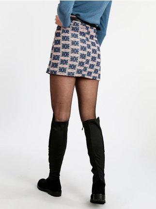 Short wool blend skirt with belt