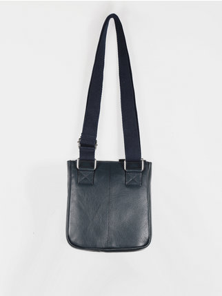 Shoulder bag in leather