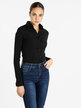 Slim fit women's shirt with long sleeves