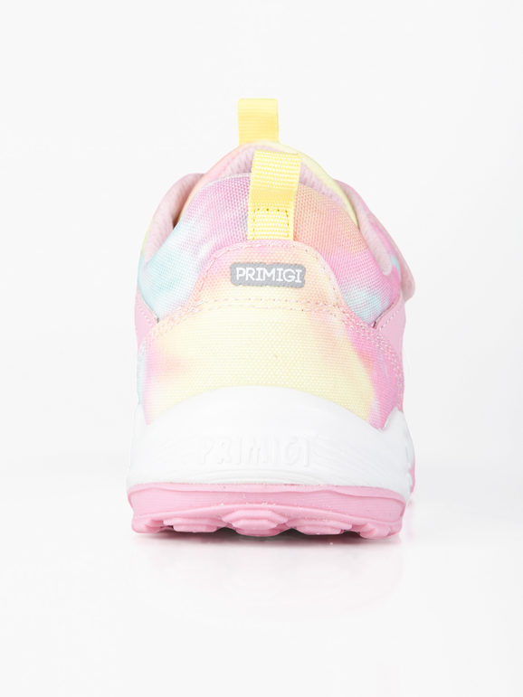 Sneakers for girls with tear