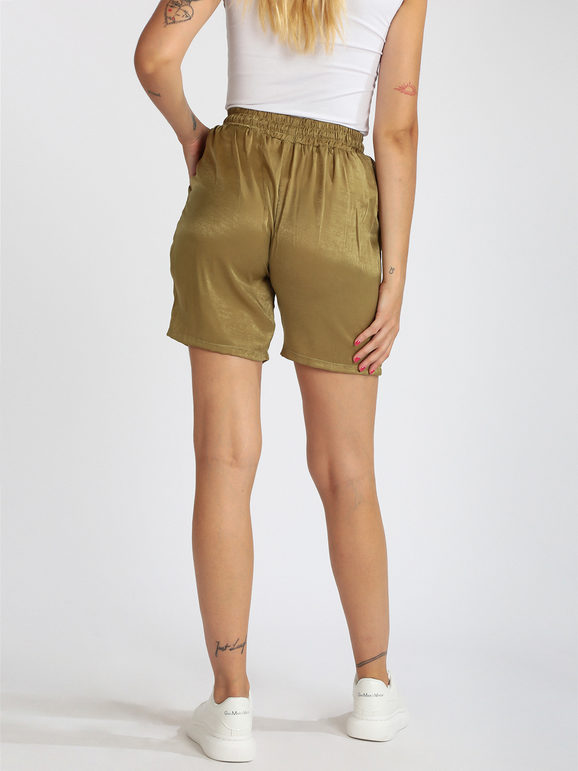 Soft satin-effect shorts for women